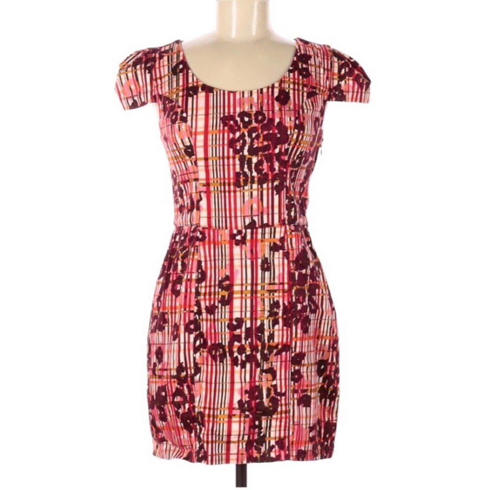 Zinco | Women's Red Plaid & Floral Casual Short Sleeve Tailored Mini Dress